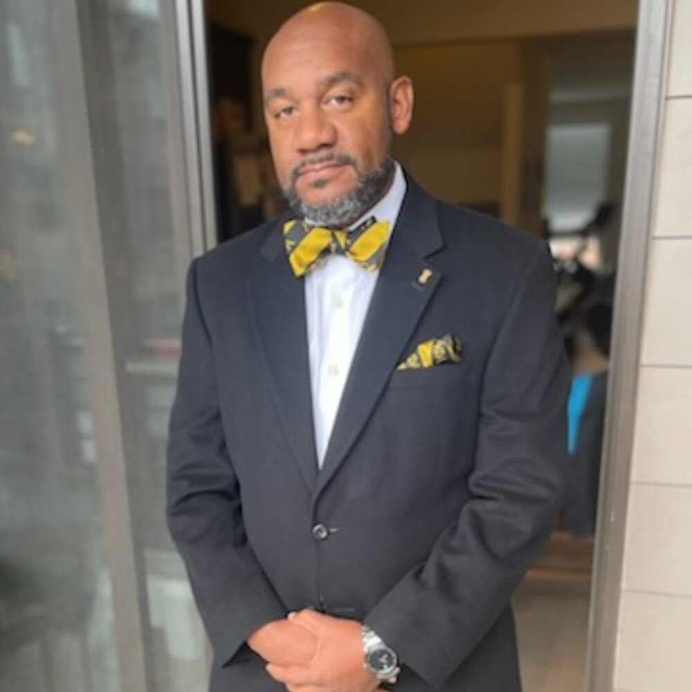 Meet your Posher, Antoine